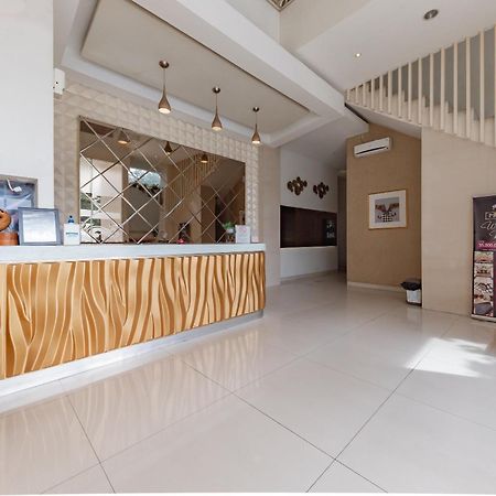 Reddoorz Hostel At Kiara Cozy Kircon Bandung Exterior photo